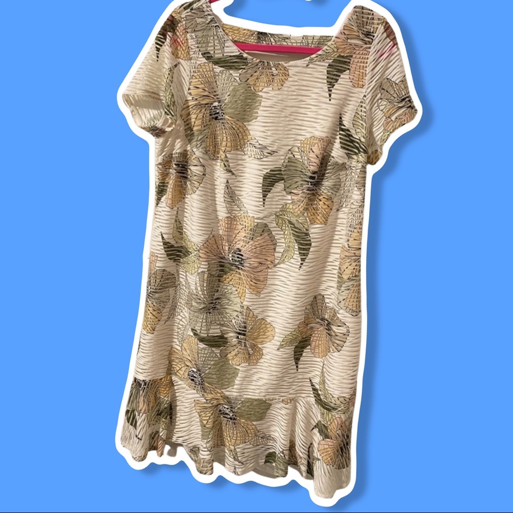 Nicole Miller Floral Flounce/Ruffle Hem Dress